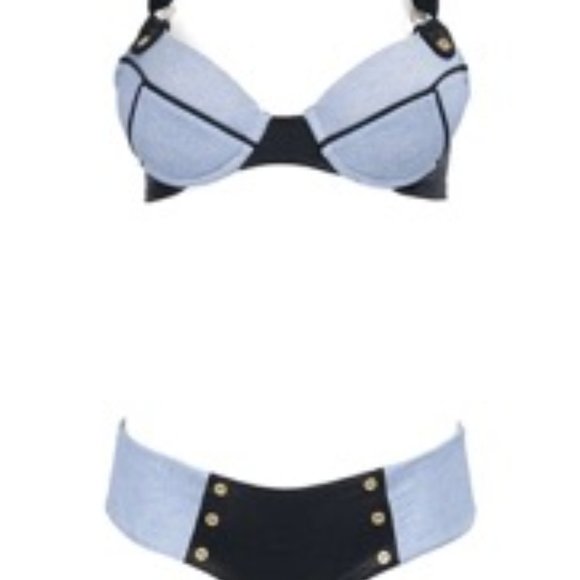 Sexy Divide Bikini - Push-up Top & Hipster Bottom - Picture 3 of 7